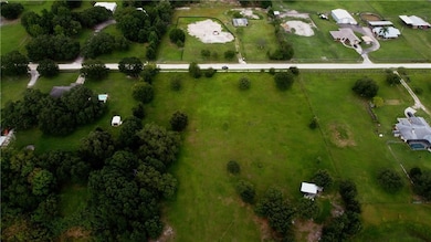 7629 Hackamore Rd, Zephyrhills, FL 33541 - photo 3