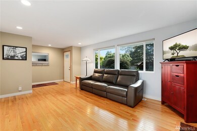 1010 Spruce St, Edmonds, WA 98020 - photo 7