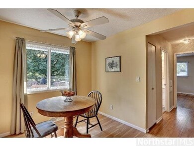 9216 Hemlock Ln N, Maple Grove, MN 55369 - photo 4