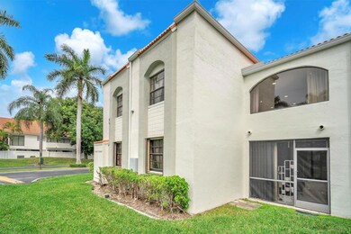 3571 Magellan Cir unit 3434, Miami, FL 33180 - photo 7