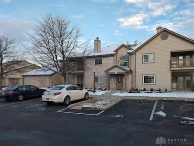 1630 Piper Ln unit 103, Dayton, OH 45440 - photo 2