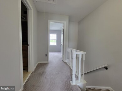 14461 Saint Germain Dr, Centreville, VA 20121 - photo 7