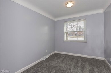 1460 S Belvoir Blvd, Cleveland, OH 44121 - photo 6