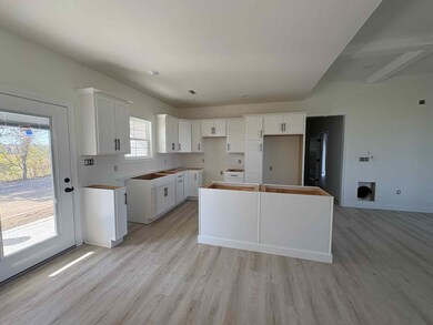 551 Chickasaw Dr, Richmond, KY 40475 - photo 5