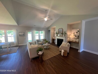 Greenfield Livingroom