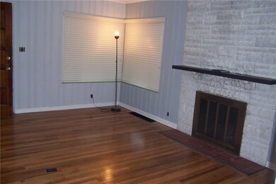 225 S 11th Ave, Beech Grove, IN 46107 - photo 3