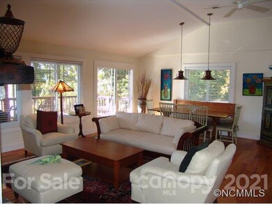 Living/Dining Opens to Deck