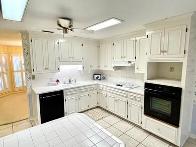 Plenty of cabinetry