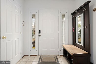 5346 Chase Lions Way, Columbia, MD 21044 - photo 3