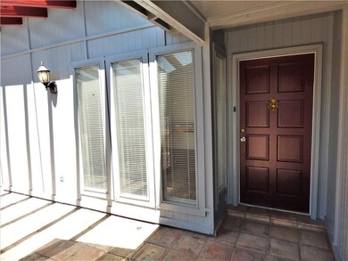 10841 Bella Vista Dr, El Paso, TX 79935 - photo 2