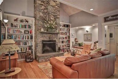 259 Crawford St, Northborough, MA 01532 - photo 7