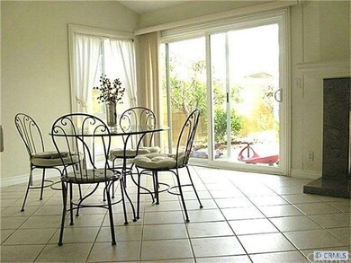 Dining/ Family Room