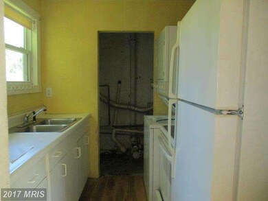 1526 Ingalls Rd, Glen Burnie, MD 21061 - photo 6