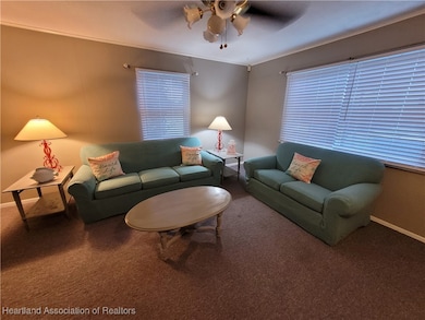 370 E Interlake Blvd unit 5, Lake Placid, FL 33852 - photo 4