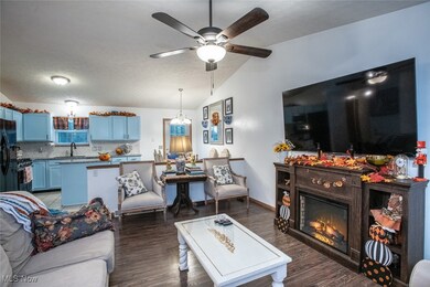 330 Westgrove Ct, Medina, OH 44256 - photo 4