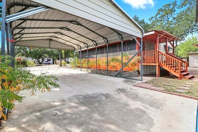 703 & 703A Driftwood Ln, Cottonwood Shores, TX 78657 - photo 5