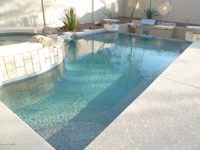 Gorgeous private pool- Negative edge