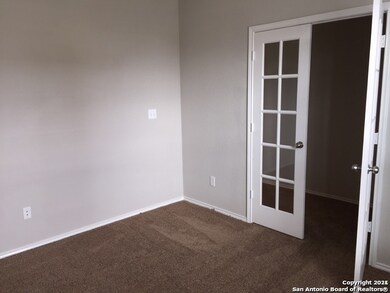 10131 Round Ridge, San Antonio, TX 78254 - photo 6
