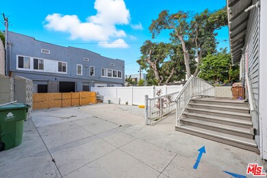 522 W Vernon Ave, Los Angeles, CA 90037 - photo 7