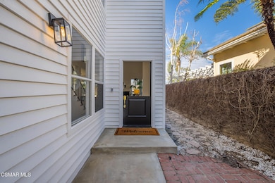 11973 Berry Brook Ct, Moorpark-Vince Din