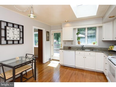 145 Brookmead Rd, Wayne, PA 19087 - photo 6