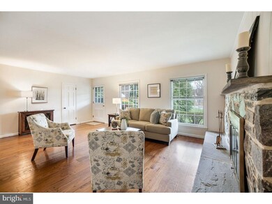 603 Bowers Ln, Wallingford, PA 19086 - photo 2