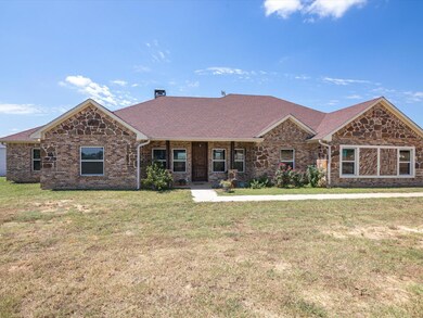 637 County Road 3696, Springtown, TX 76082 - photo 4