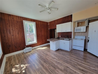 965 NE 2nd St unit 1, Ocala, FL 34470 - photo 2