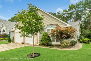 1610 Sweetbay Dr, Toms River, NJ 08755 - photo 5