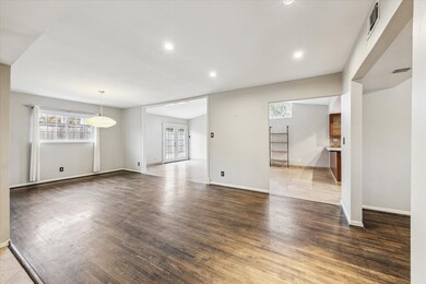 13015 Kimberley Ln, Houston, TX 77079 - photo 2