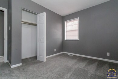 4012 SW 33rd Terrace, Topeka, KS 66614 - photo 7