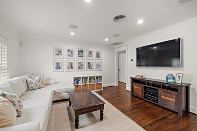 1749 Woodcrest Dr, Houston, TX 77018 - photo 6