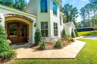 1 Exterior (3 of 9)