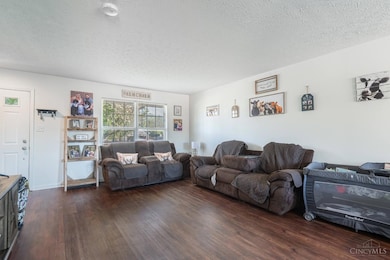 7103 Country Walk Dr, Franklin, OH 45005 - photo 4