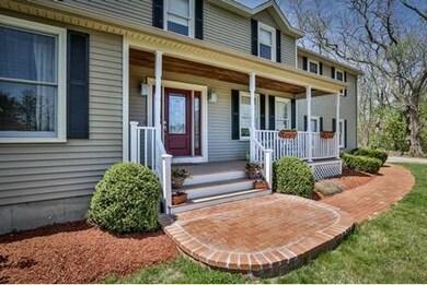 13 Coachmans Ln, Haverhill, MA 01832 - photo 2