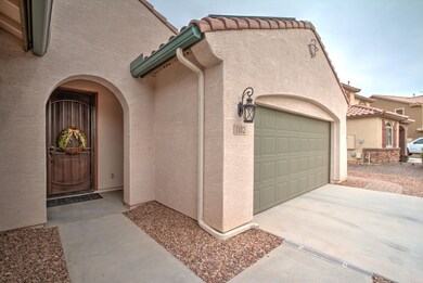 1102 E Rojo Way-5