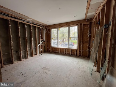 1307 N 6th St unit 1, Philadelphia, PA 19122 - photo 6