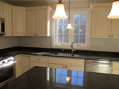 27 Jenna Way, Cumberland, RI 02864 - photo 4