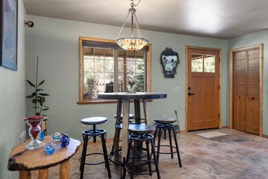 16111 Lava Dr, La Pine, OR 97739 - photo 7