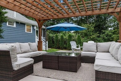 300 Dale St, North Andover, MA 01845 - photo 4