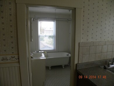20 Kilton St unit 2, Taunton, MA 02780 - photo 4