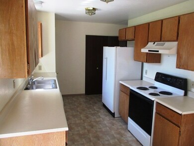 1928 Skyland Blvd, Winnemucca, NV 89445 - photo 4