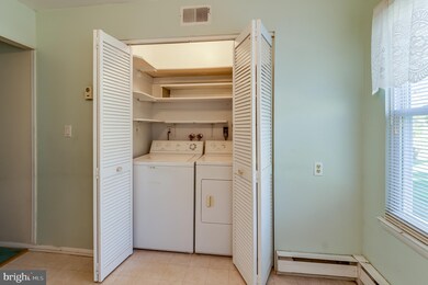 67 Buckingham Dr, Southampton, NJ 08088 - photo 5