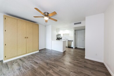 6320 N 16th St unit 210, Phoenix, AZ 85016 - photo 3
