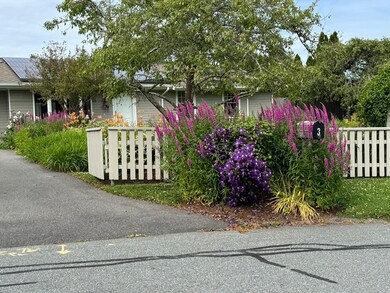 3 Mishawum Dr, South Dartmouth, MA 02748 - photo 2