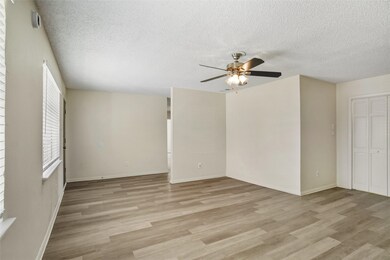 2537 Vickie St, Mesquite, TX 75149 - photo 4