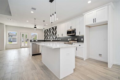 7114 Saint Augustine St, Houston, TX 77021 - photo 7