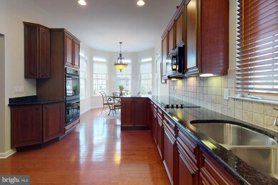 4 Burlington St, Plainsboro, NJ 08536 - photo 4