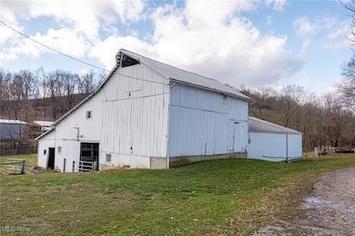 22033 County Road 124, West Lafayette, OH 43845 - photo 5