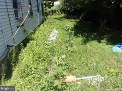 337 Liberty St, Camden, NJ 08104 - photo 5